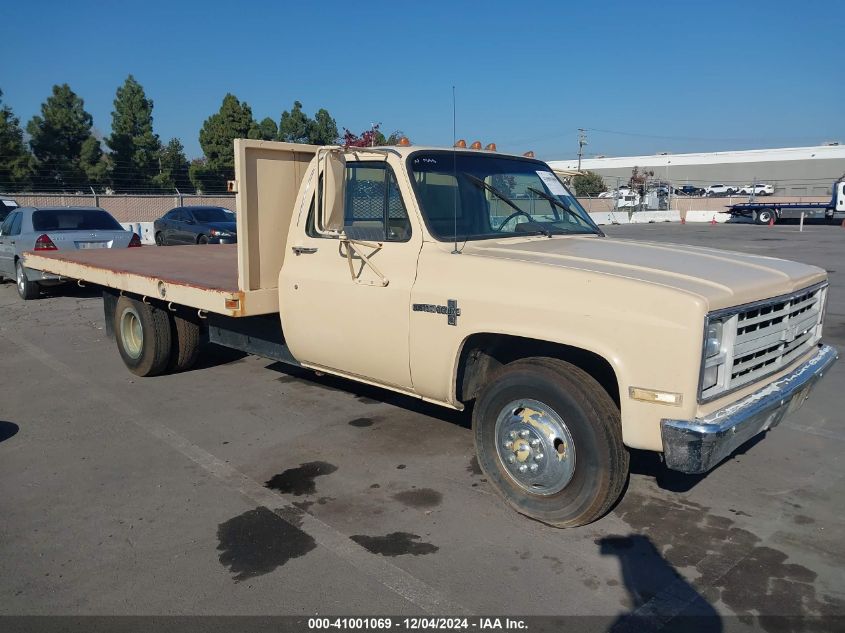 CHEVROLET R30 1988. Lot# 41001069. VIN 1GBHR34KXJJ117316. Photo 1