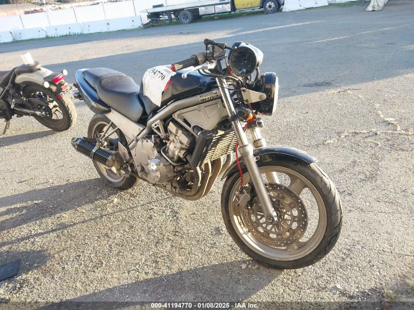 HONDA CB400 1989. Lot# 41194770. VIN JH2NC2711KM000499. Photo 1