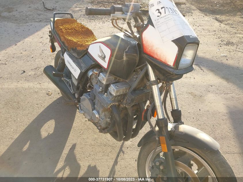 HONDA CB700 1984. Lot# 37731907. VIN JH2RC201XEM000906. Photo 1