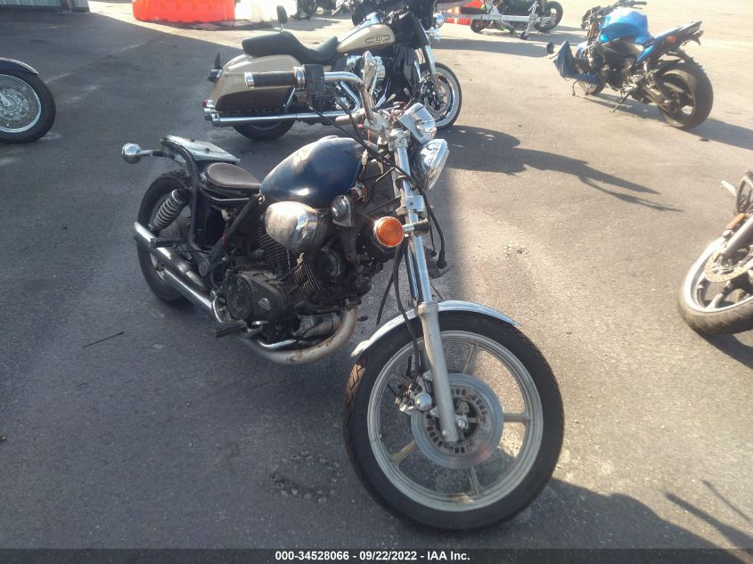 Yamaha XV700 1985. Lot# 34528066. VIN JYA56E001FA008737. Photo 1