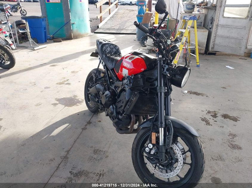 YAMAHA XSR900 2018. Lot# 41219715. VIN JYARN47E1JA002073. Photo 1