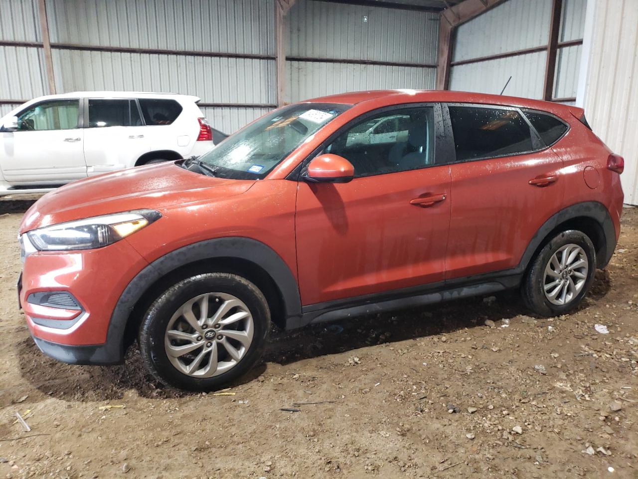 VIN: KM8J23A44GU096599 | HYUNDAI TUCSON 2016 car history - Stat.vin