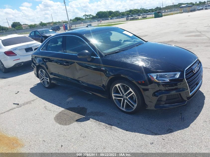AUDI A3 SEDAN 2018. Lot# 37652911. VIN WAUGUGFF2J1078621. Photo 1