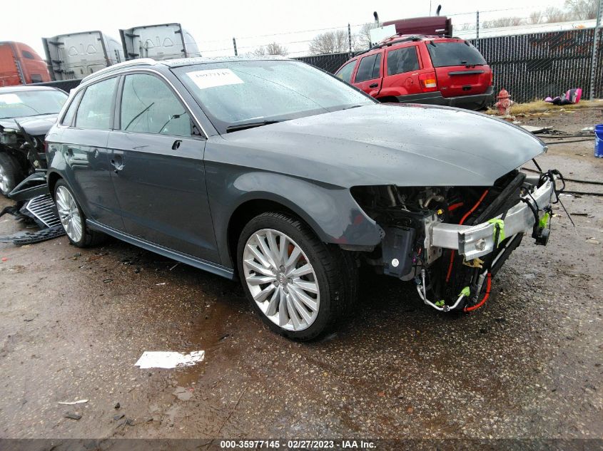 AUDI A3 SPORTBACK E-TRON 2017. Lot# 35977145. VIN WAUTPBFF5HA060729. Photo 1