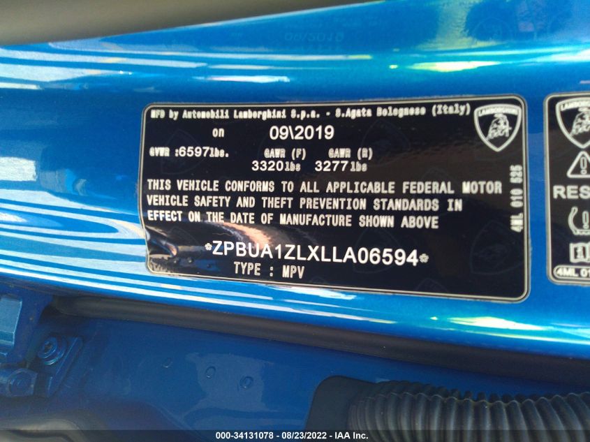 VIN: ZPBUA1ZLXLLA06594 | LAMBORGHINI URUS 2020 Blue 4.0L TWIN